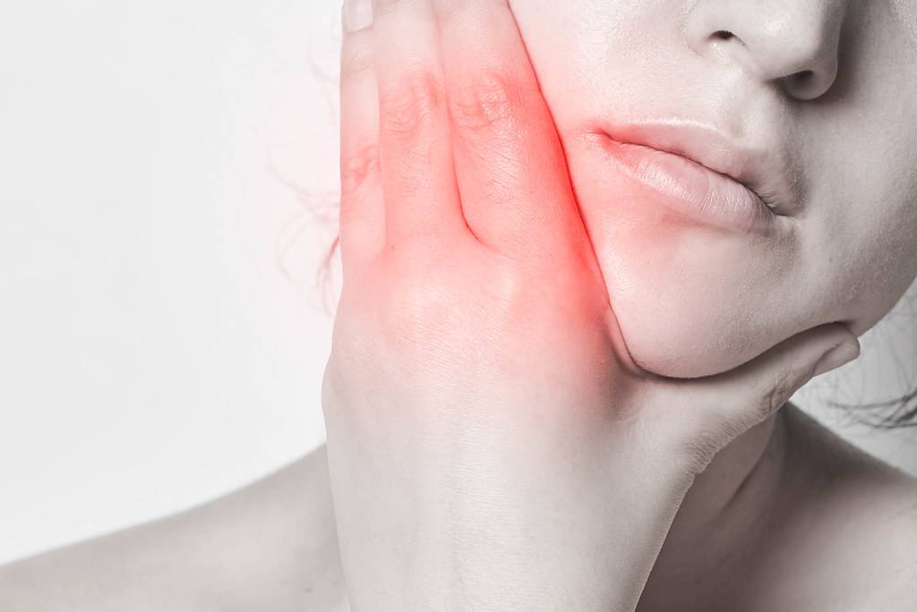 Tooth Sensitivity Treatment in Delhi, India - 32 Strong